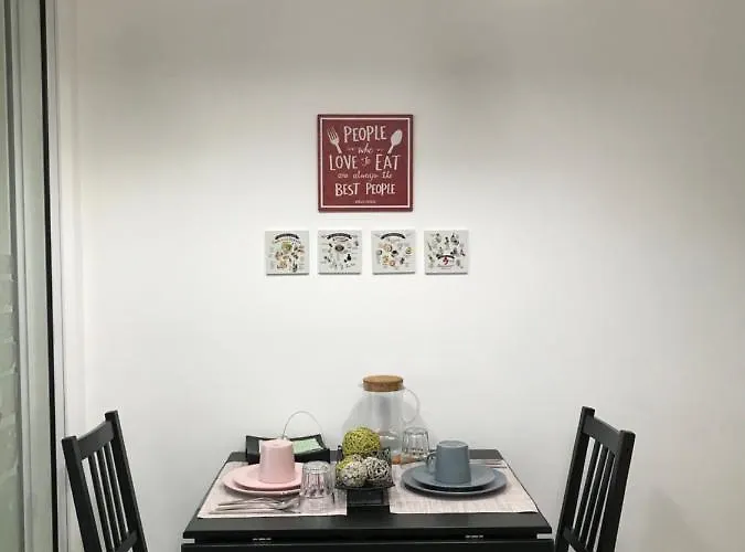 1217 Urban Simplicity